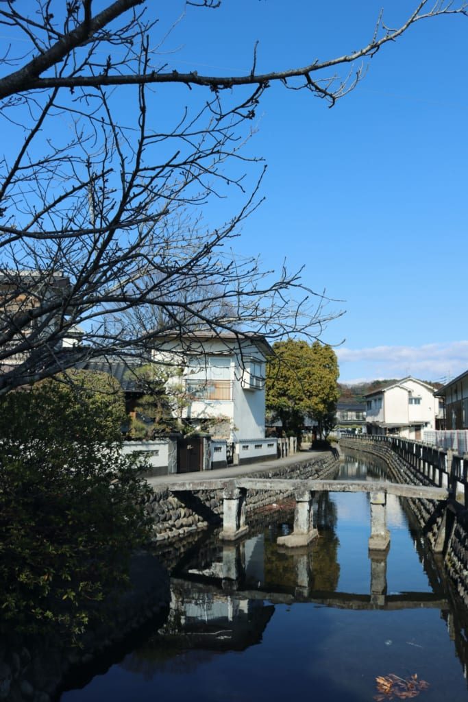 Le canal de Mameda, une ville historique japonaise très bien préservée