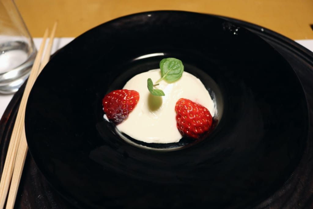 Le magnifique dessert de mon dîner dans un ryokan japonais