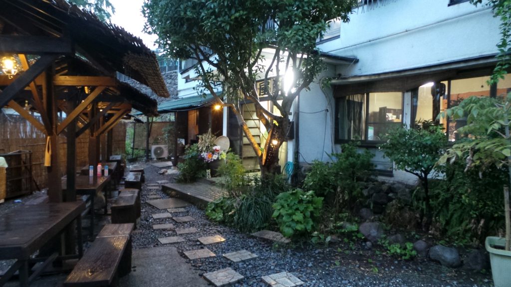 Façade de mon ryokan dans le quartier de Kannawa à Beppu sur l'île de Kysuhu