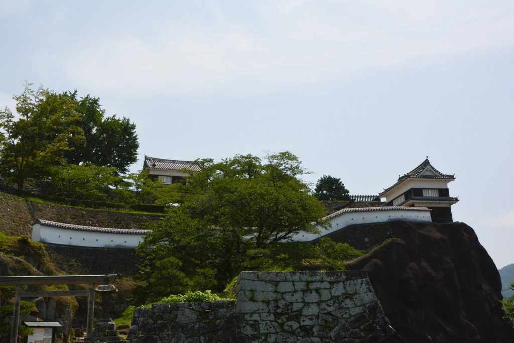 La visite de la ville d'Usuki avec son château 